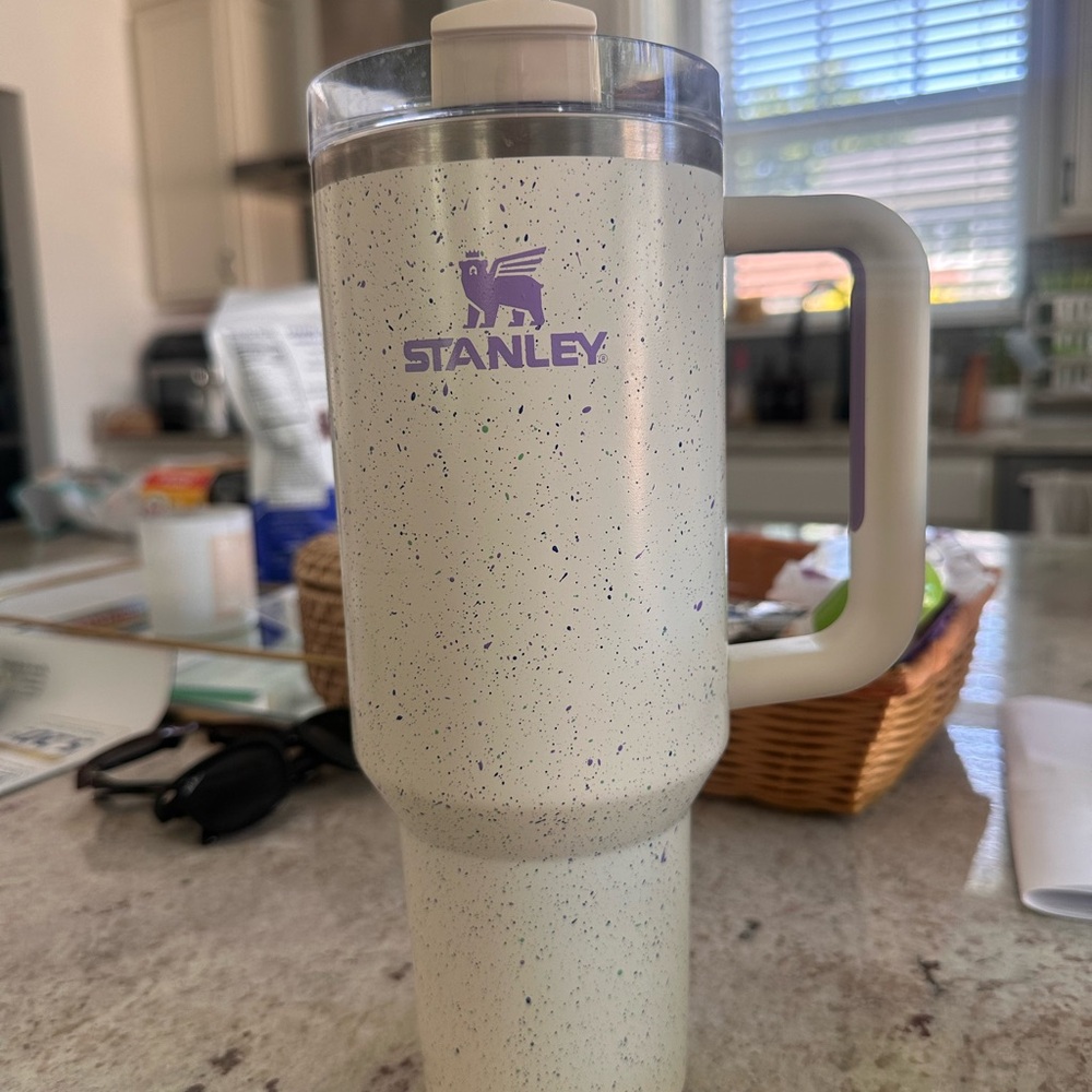 LIMITED EDITION purple spec stanley. Used a few times only for water